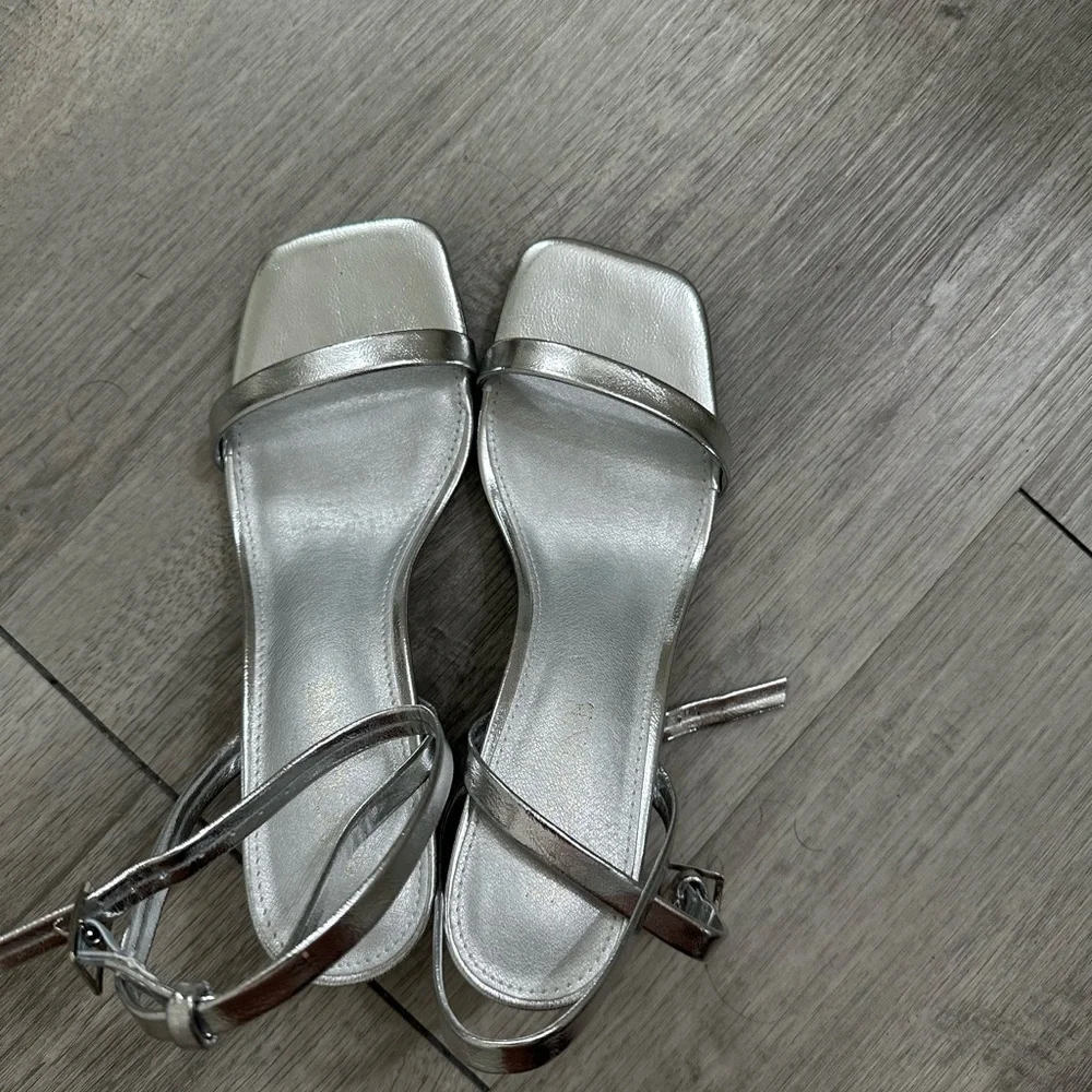 Lacuone Elegant Silver Block Heel Sandals very comfortable party vibes